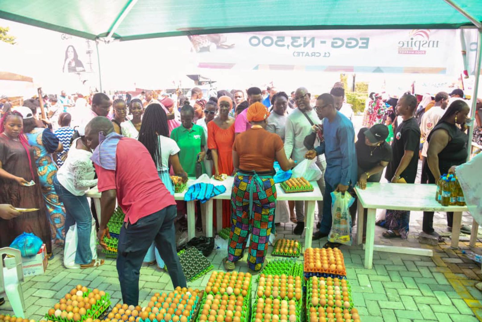 Omooba Adetoro Adeola Alimot Brings Relief to Eti-Osa Residents-1