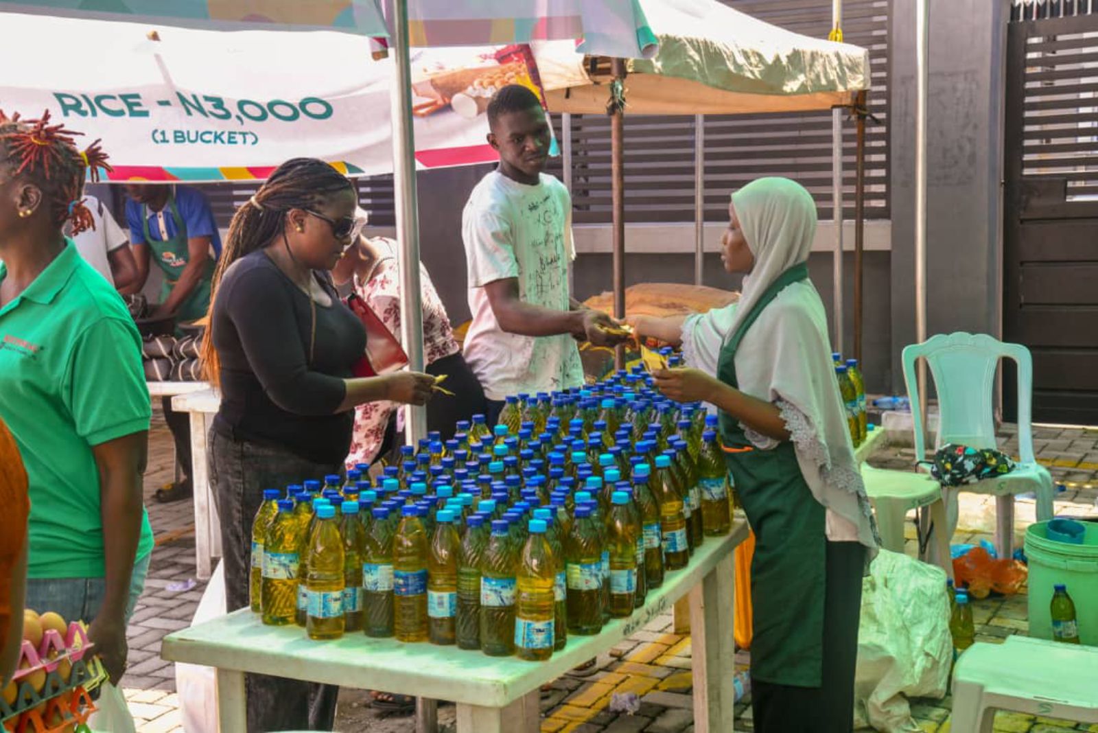 Omooba Adetoro Adeola Alimot Brings Relief to Eti-Osa Residents-13