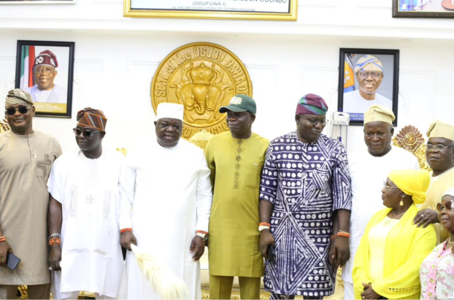 Saheed Bankole Extends Royal Visits Across Eti-Osa Ahead of 2027 Assembly Campaign 2